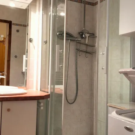 Apartment 2 Pieces Avec Balcon, Proche Village Et Navettes, Pour 4-6 Personnes - Fr-1-761-37 Villard-de-Lans